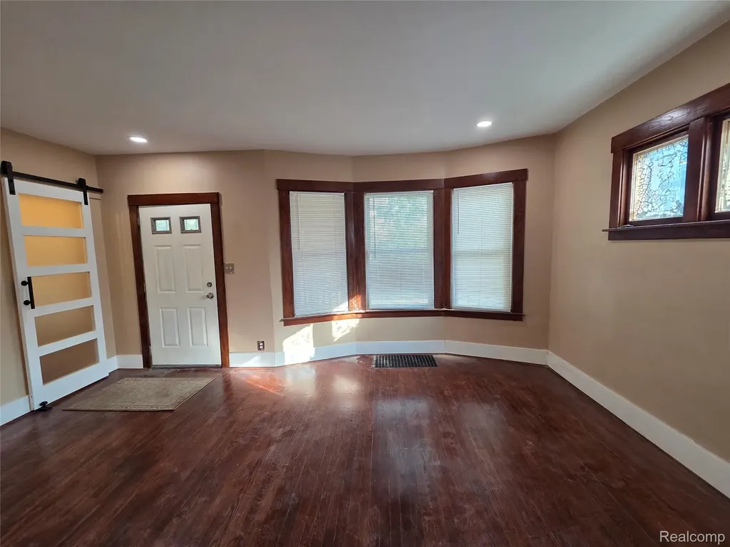 170 Geneva Street Highland Park City MI 48203