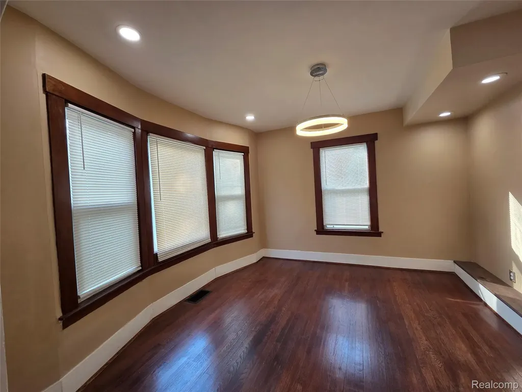 170 Geneva Street Highland Park City MI 48203