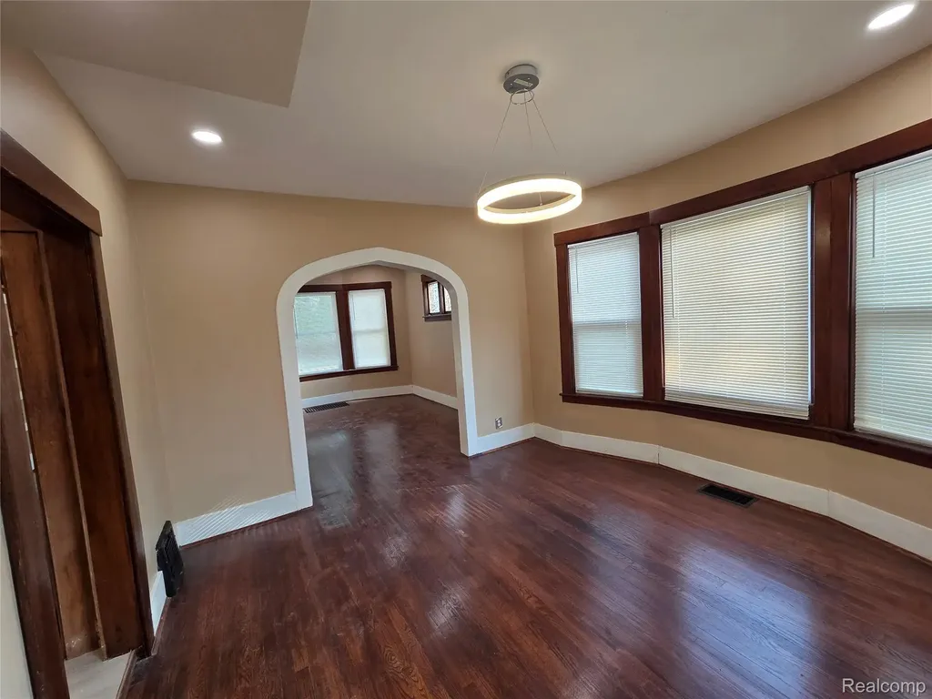 170 Geneva Street Highland Park City MI 48203