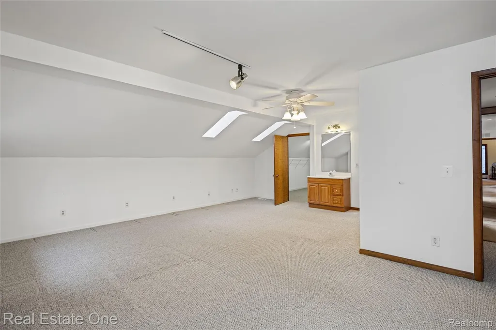 32674 Bingham Lane Bingham Farms Village MI 48025