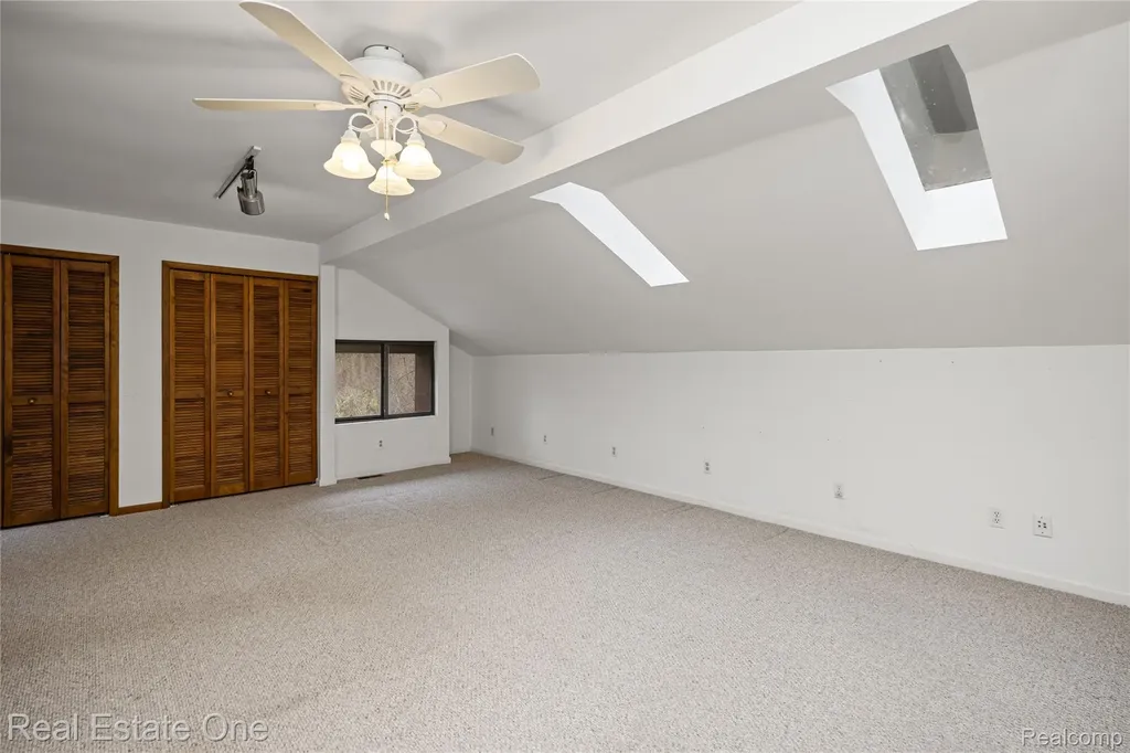 32674 Bingham Lane Bingham Farms Village MI 48025