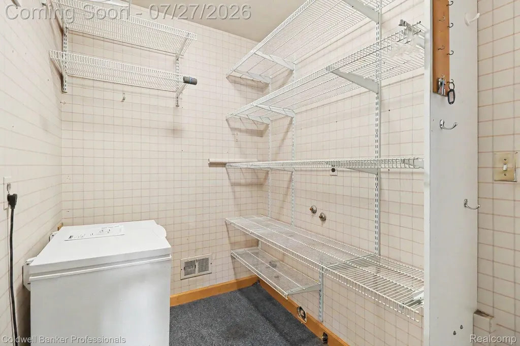 4235 Claire Court West Bloomfield Charter Township MI 48323