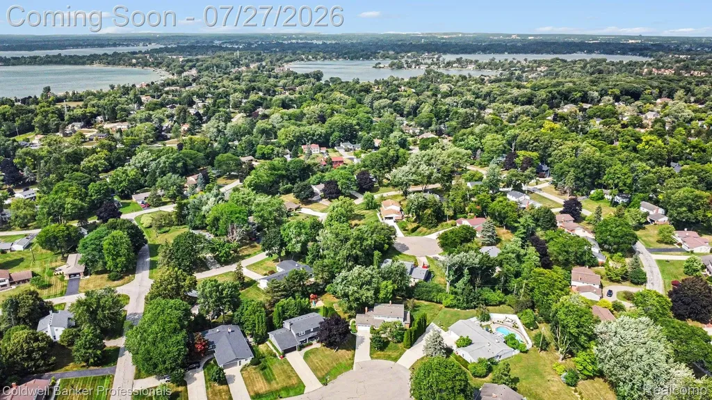 4235 Claire Court West Bloomfield Charter Township MI 48323