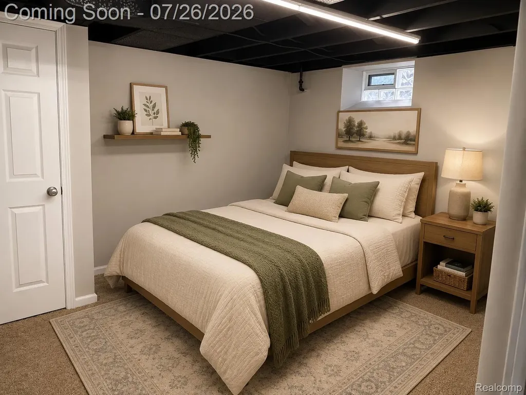 8283 W Parkway Street Redford Charter Township MI 48239