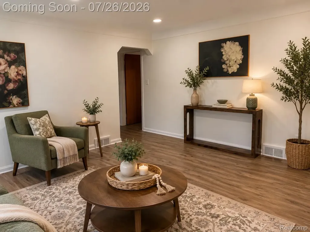 8283 W Parkway Street Redford Charter Township MI 48239