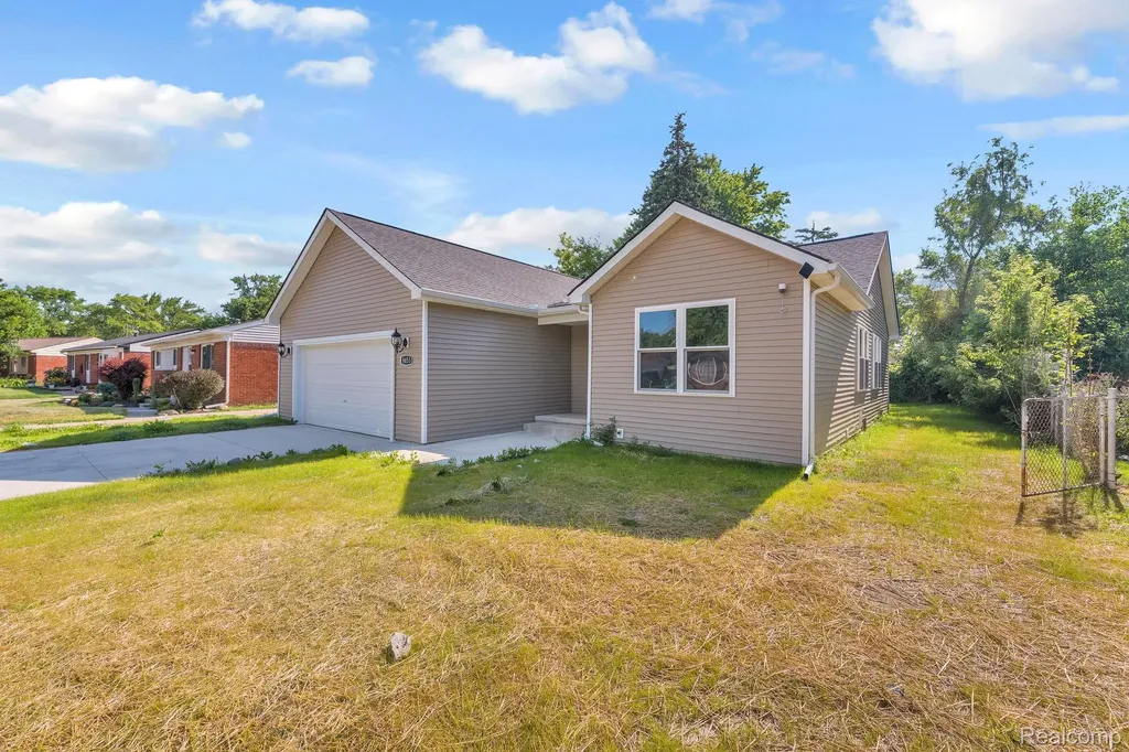 6653 Niagara Street Romulus City MI 48174