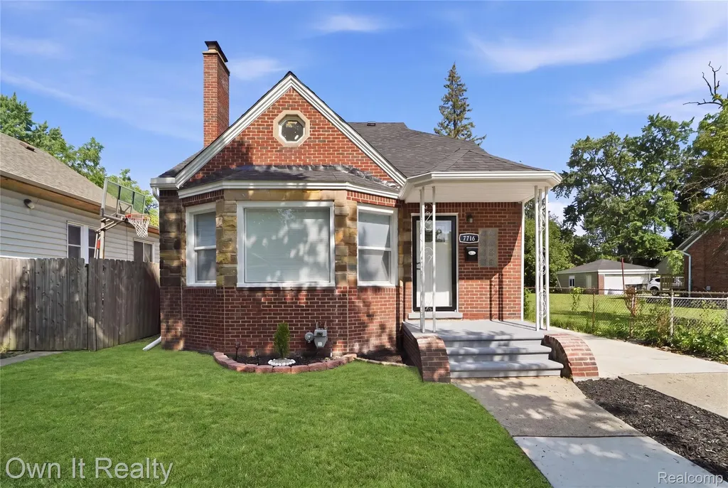 7716 Piedmont Street Detroit City MI 48228