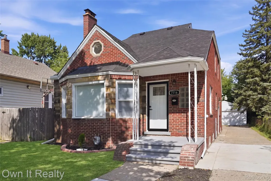 7716 Piedmont Street Detroit City MI 48228