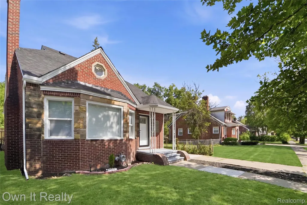 7716 Piedmont Street Detroit City MI 48228