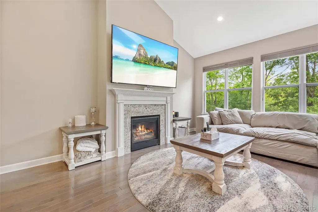 7512 Berry Wood Lane West Bloomfield Charter Township MI 48322