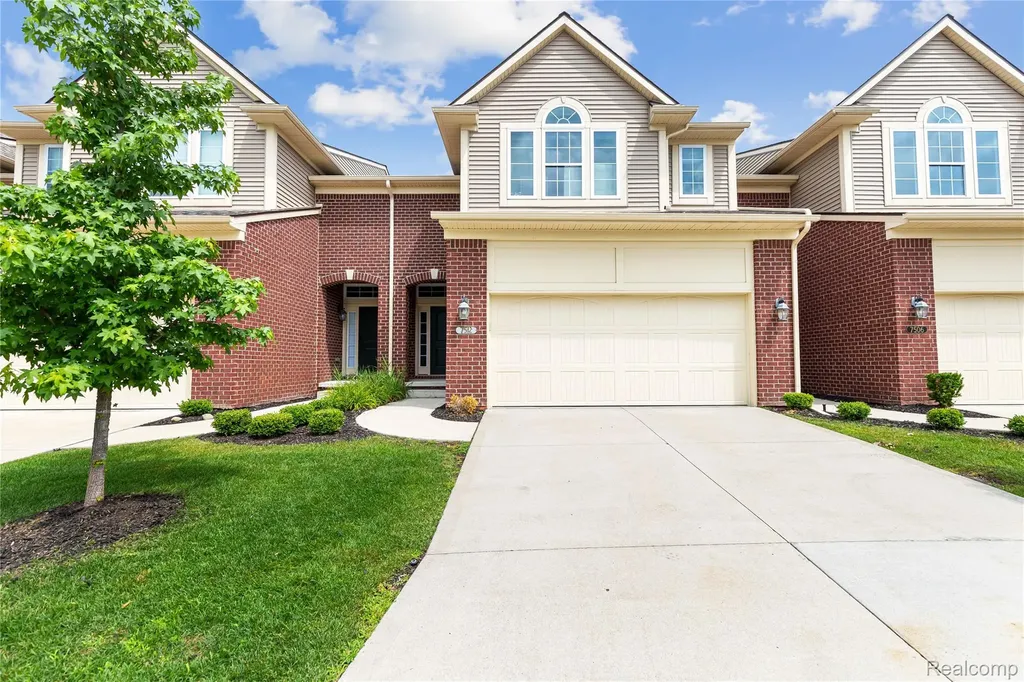 7512 Berry Wood Lane West Bloomfield Charter Township MI 48322