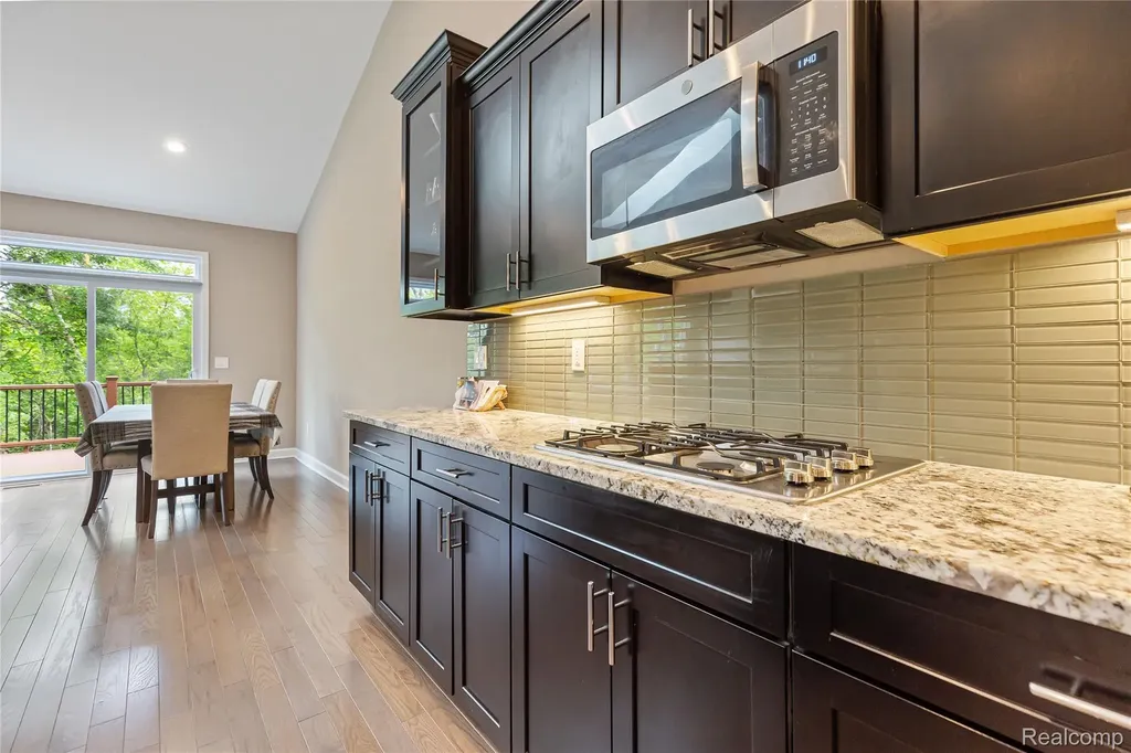 7512 Berry Wood Lane West Bloomfield Charter Township MI 48322