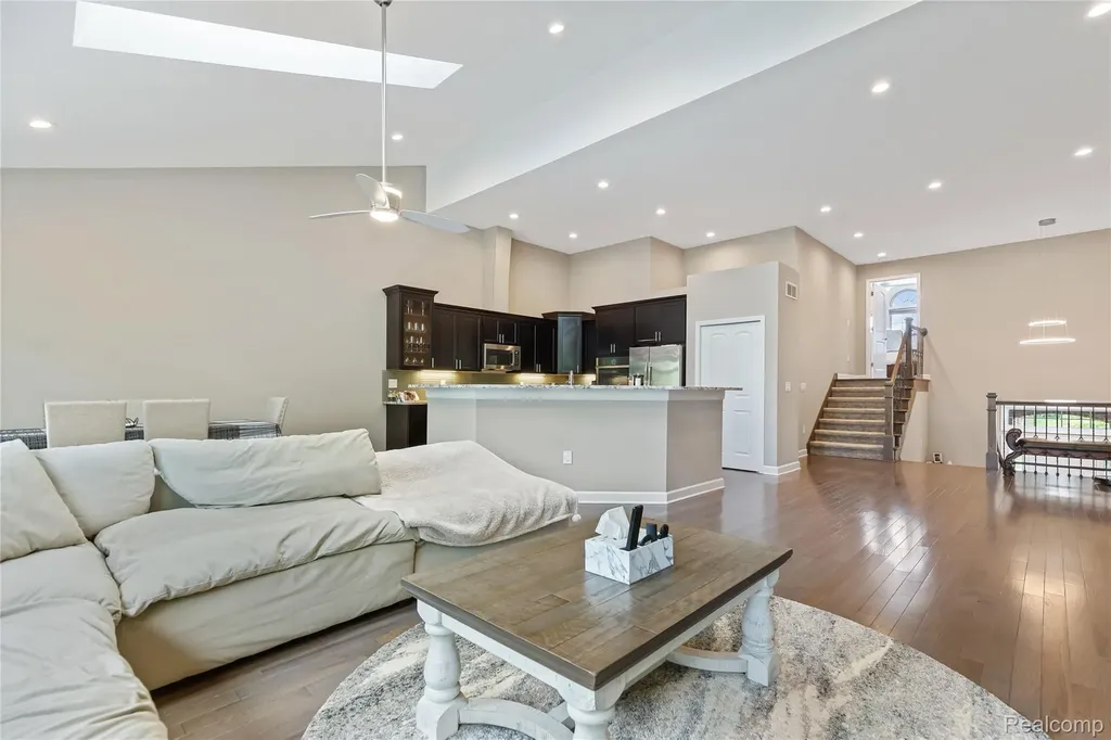 7512 Berry Wood Lane West Bloomfield Charter Township MI 48322