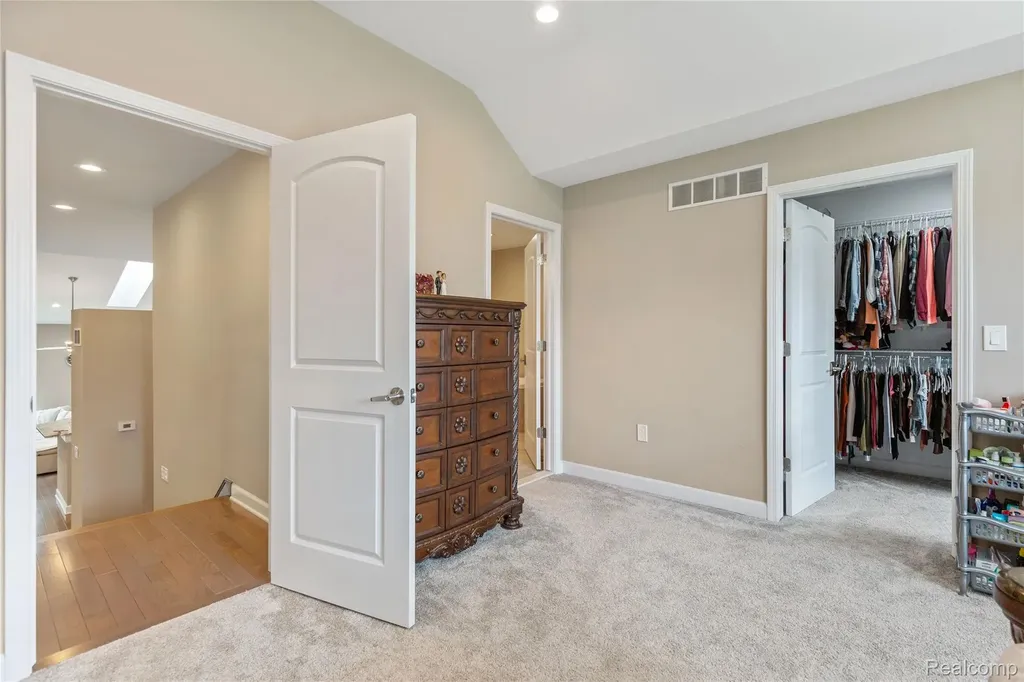 7512 Berry Wood Lane West Bloomfield Charter Township MI 48322
