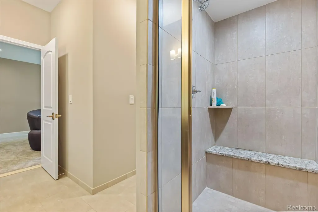 7512 Berry Wood Lane West Bloomfield Charter Township MI 48322