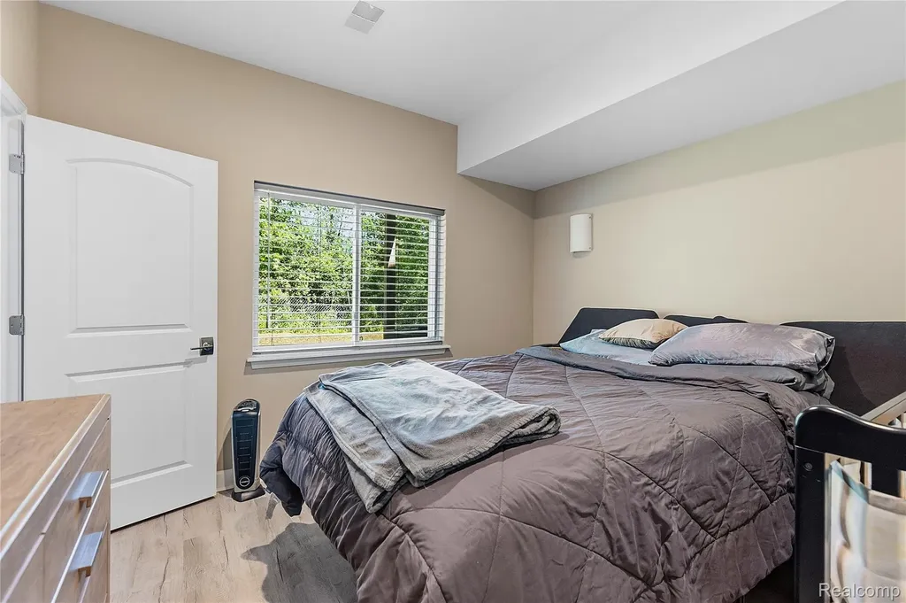 7512 Berry Wood Lane West Bloomfield Charter Township MI 48322