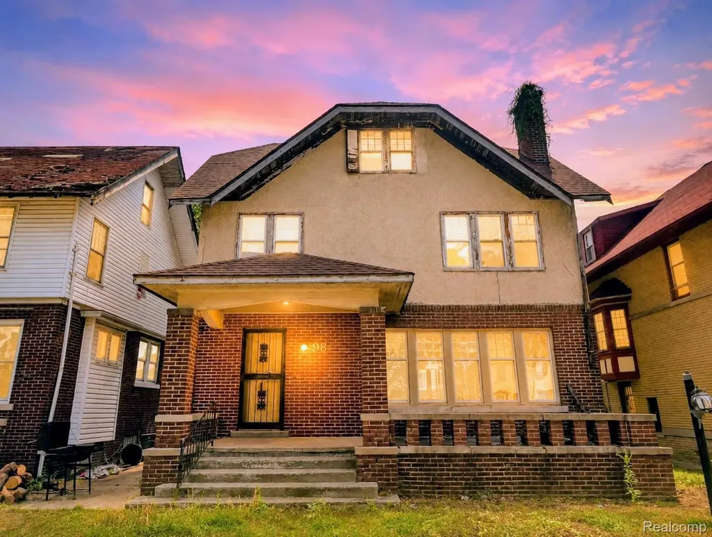 98 Mclean Street Highland Park City MI 48203