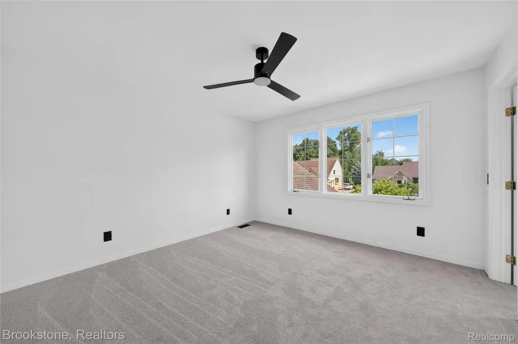 8828 Grace Street Shelby Charter Township MI 48317