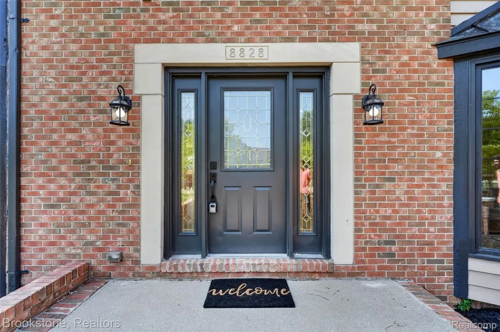 8828 Grace Street Shelby Charter Township MI 48317