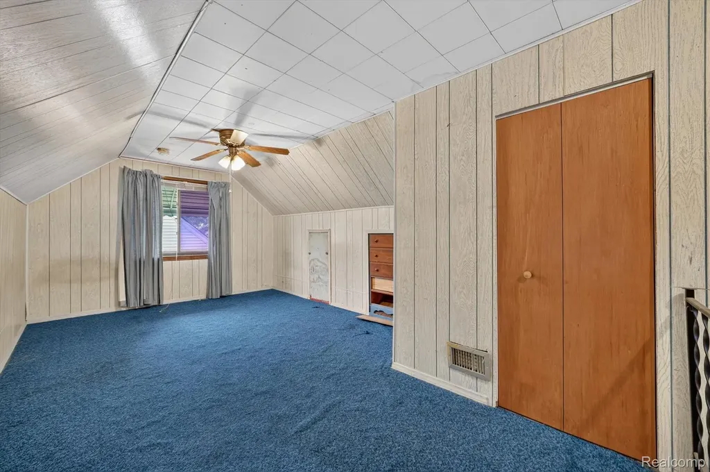 25199 Cole Street Roseville City MI 48066
