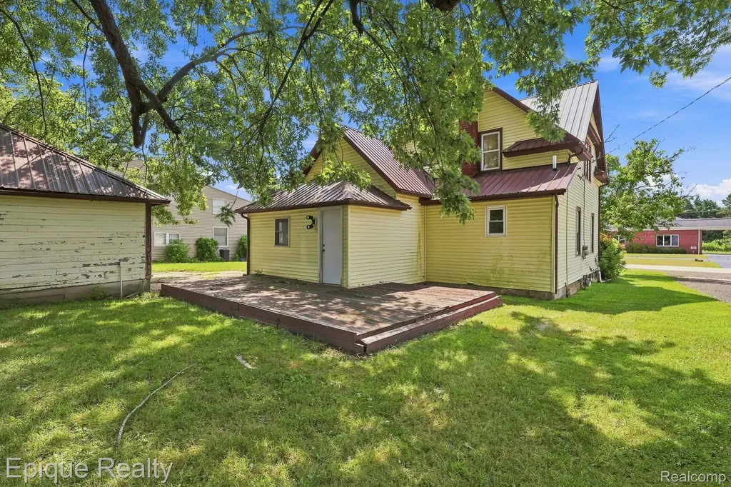 305 North Street Yale City MI 48097