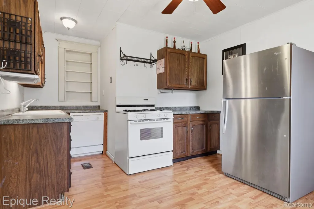 305 North Street Yale City MI 48097