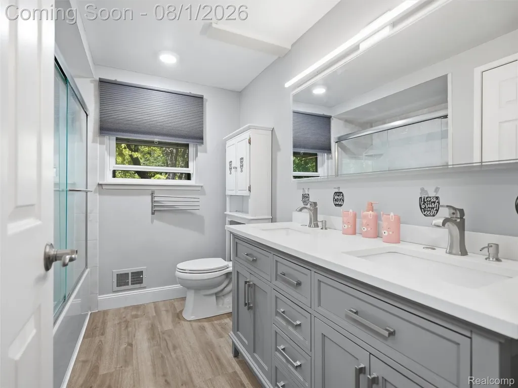 2921 Baylis Drive Ann Arbor City MI 48108