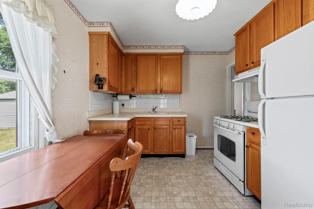 3035 Wolcott Street Ferndale City MI 48220