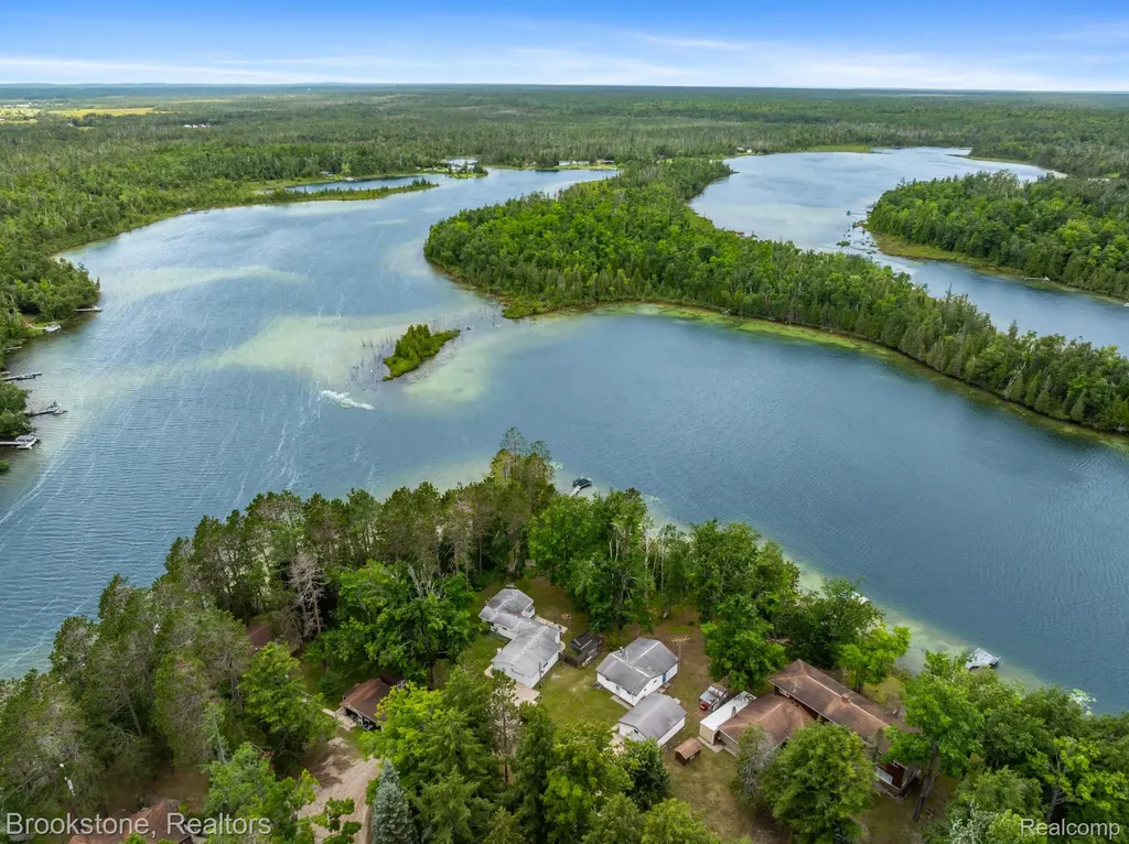 5699 S Smith Road Grant Township MI 49721