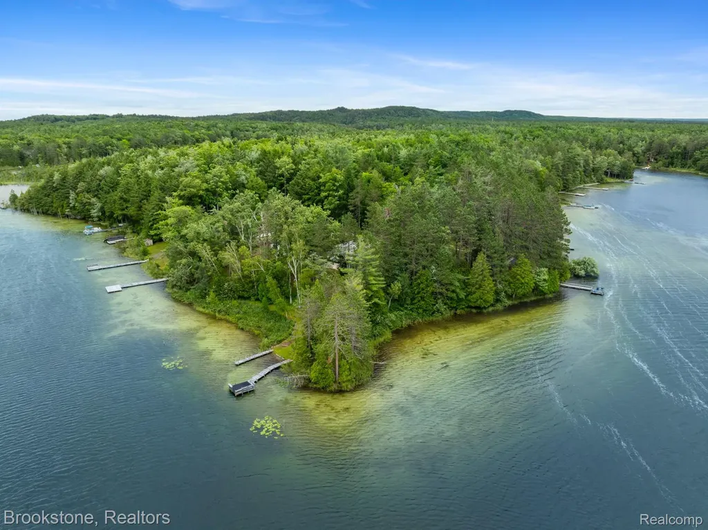 5699 S Smith Road Grant Township MI 49721