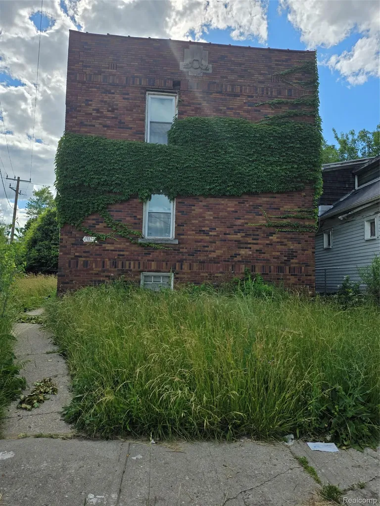 17129 Westphalia Street Detroit City MI 48205