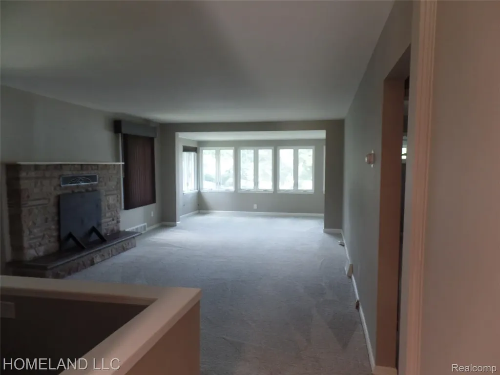 4039 Lotus Drive Waterford Charter Township MI 48329