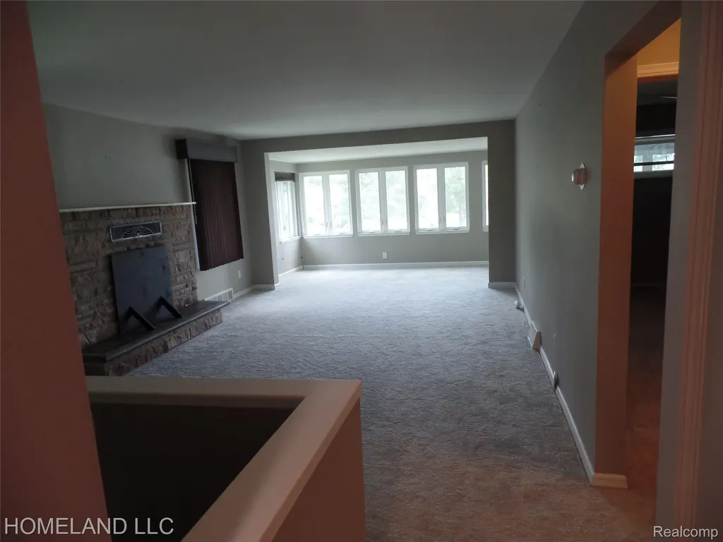 4039 Lotus Drive Waterford Charter Township MI 48329
