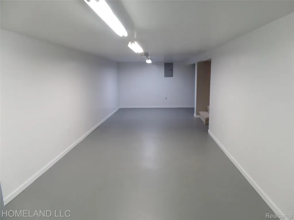 4039 Lotus Drive Waterford Charter Township MI 48329