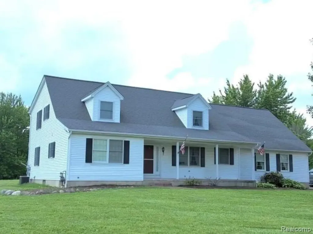 6700 Starville Road Cottrellville Township MI 48039