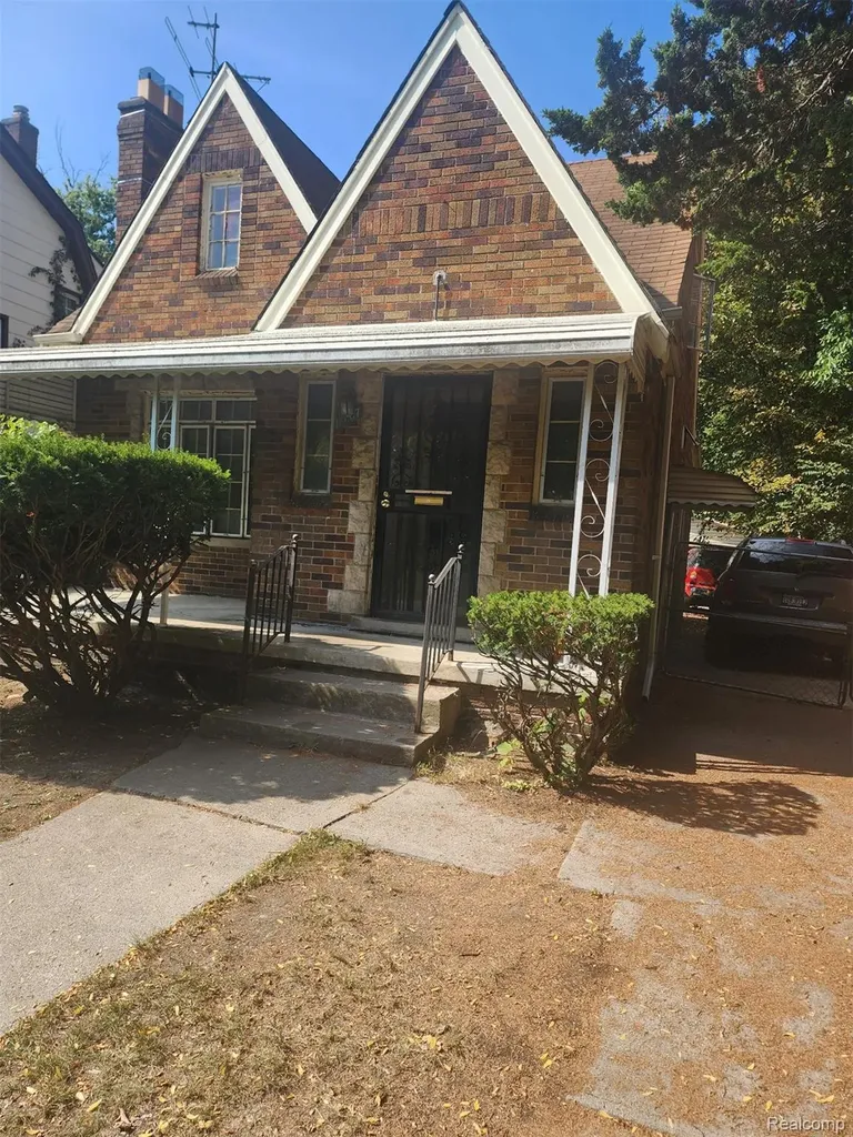 11707 Hartwell Street Detroit City MI 48227