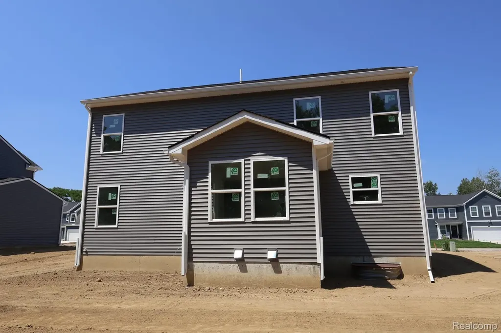 4198 Cedar Lane Grand Blanc Charter Township MI 48439