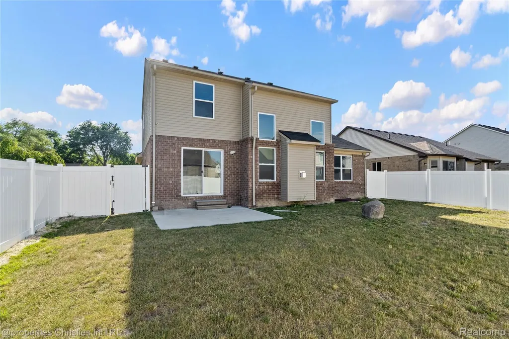 8107 N Hubbard Street Westland City MI 48185