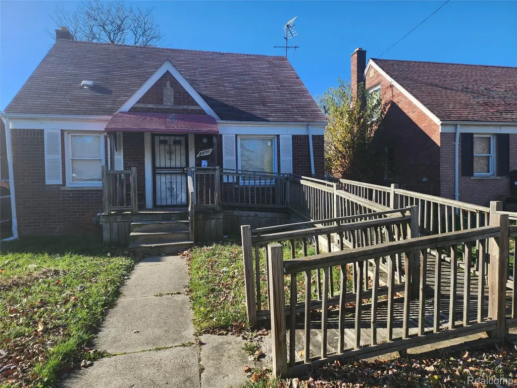 8859 Grandville Avenue Detroit City MI 48228