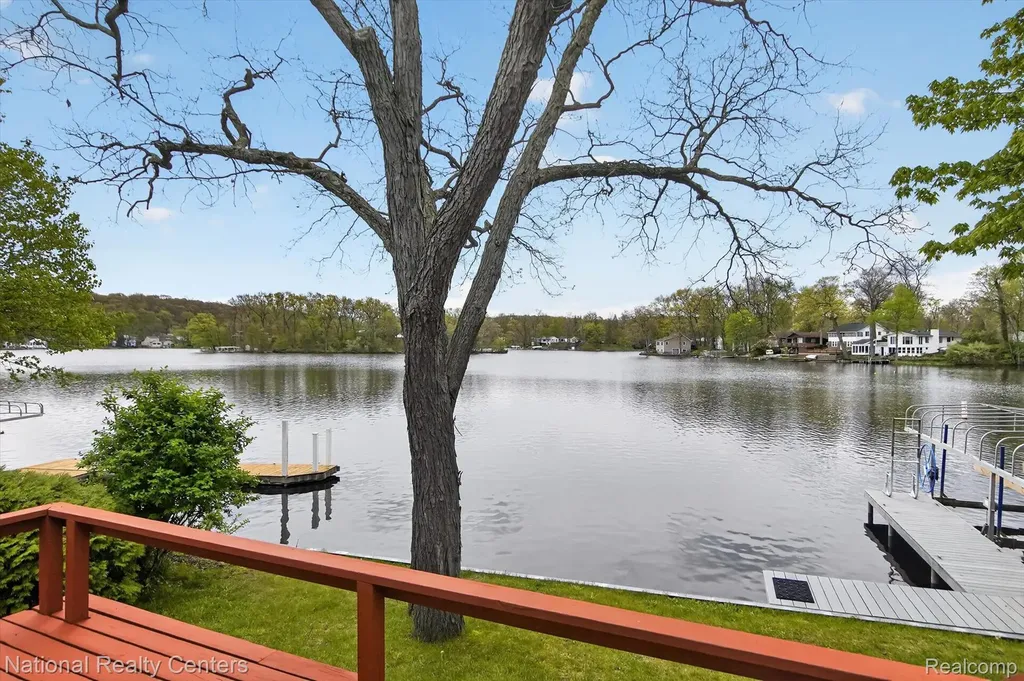 11505 Sunset Boulevard Putnam Township MI 48169