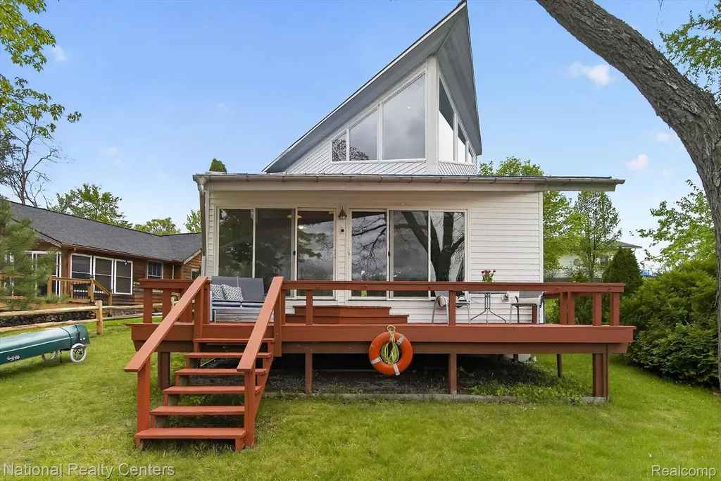 11505 Sunset Boulevard Putnam Township MI 48169