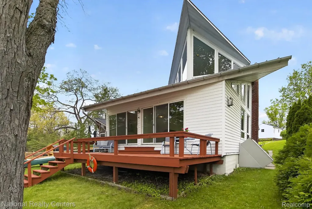 11505 Sunset Boulevard Putnam Township MI 48169