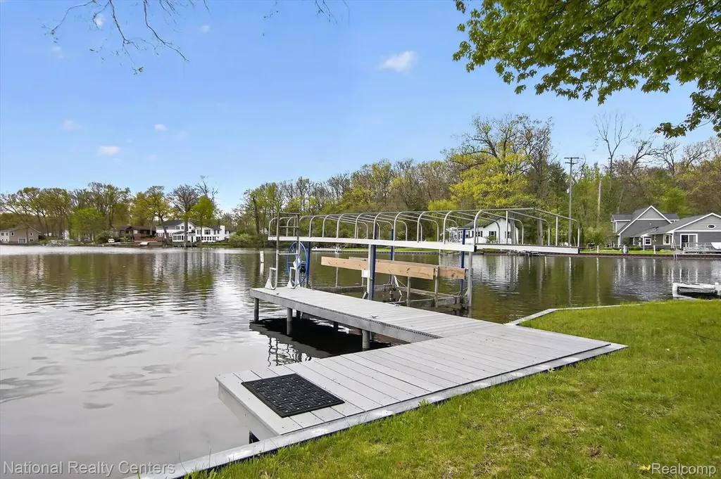 11505 Sunset Boulevard Putnam Township MI 48169