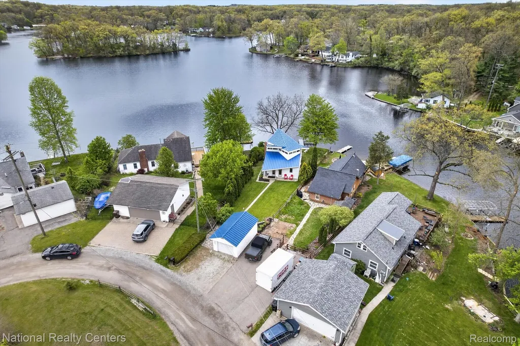 11505 Sunset Boulevard Putnam Township MI 48169
