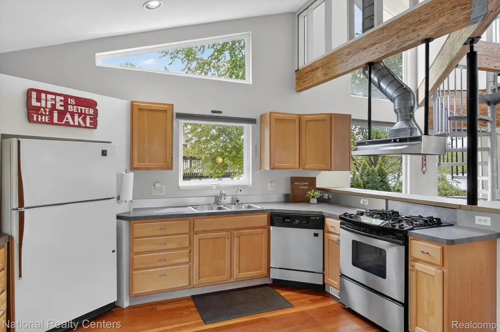 11505 Sunset Boulevard Putnam Township MI 48169