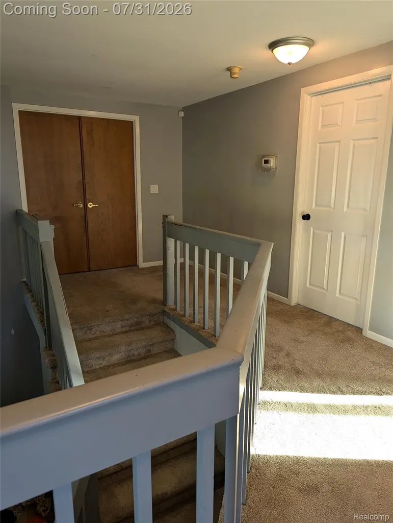2509 Munster Road Rochester Hills City MI 48309