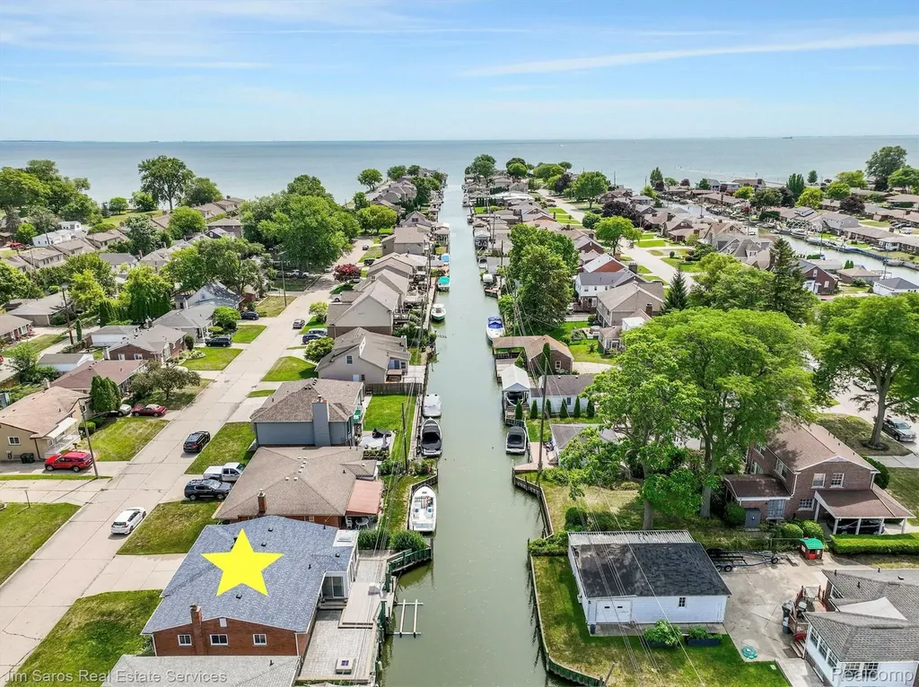 22444 Wildwood Street St. Clair Shores City MI 48081