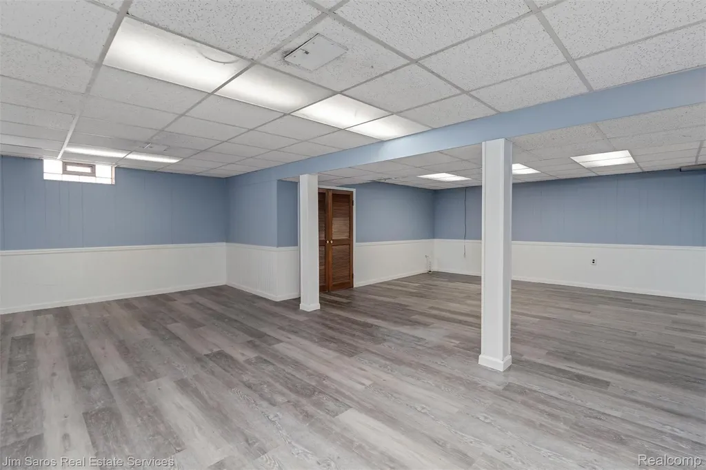 22444 Wildwood Street St. Clair Shores City MI 48081