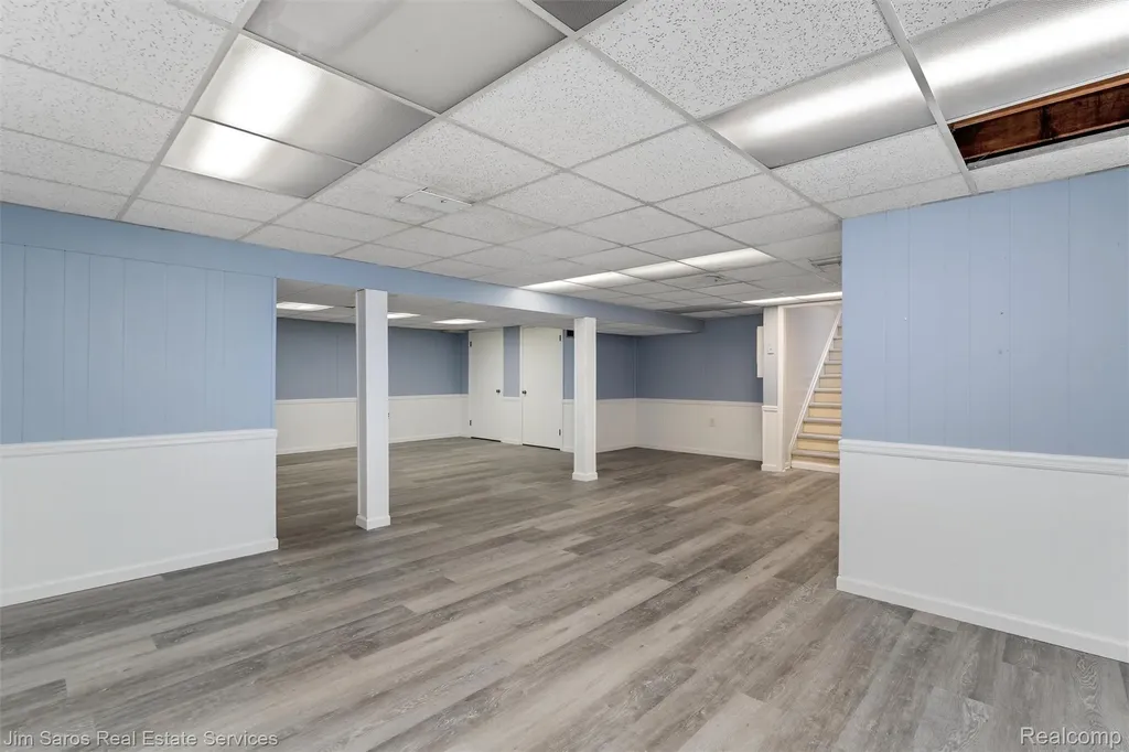 22444 Wildwood Street St. Clair Shores City MI 48081