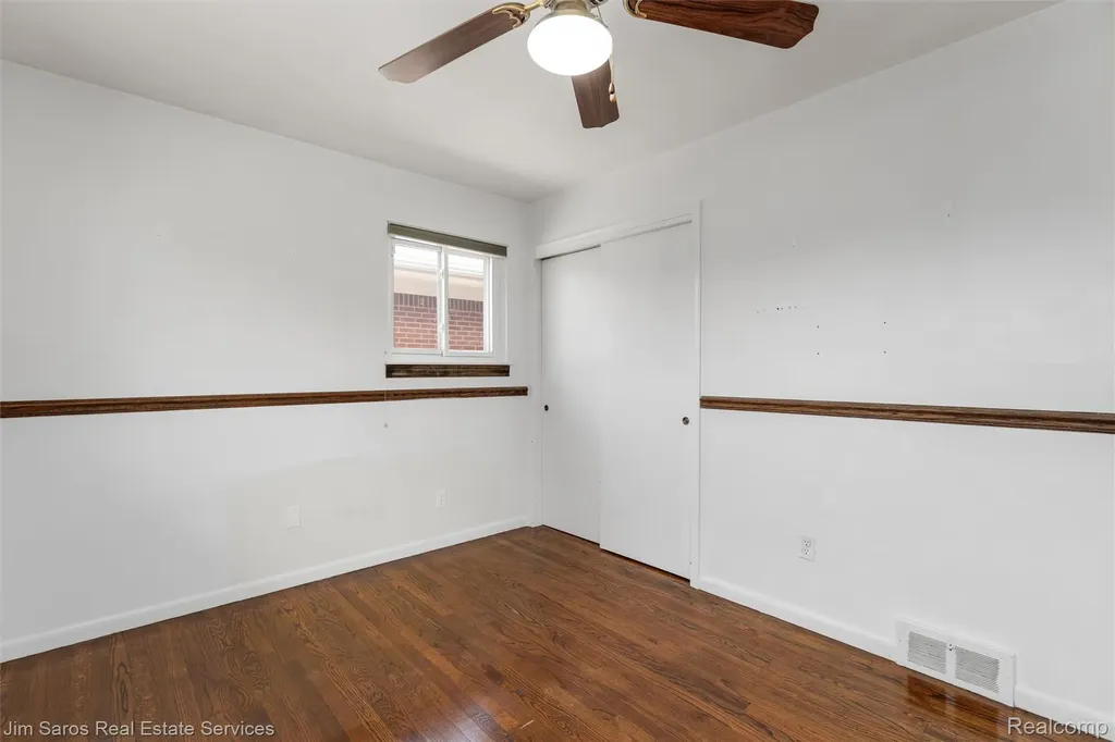 22444 Wildwood Street St. Clair Shores City MI 48081